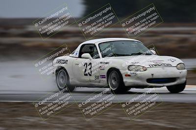 media/Nov-15-2025-CalClub SCCA (Sat) [[7bfa5a7151]]/Race/Group 4/
